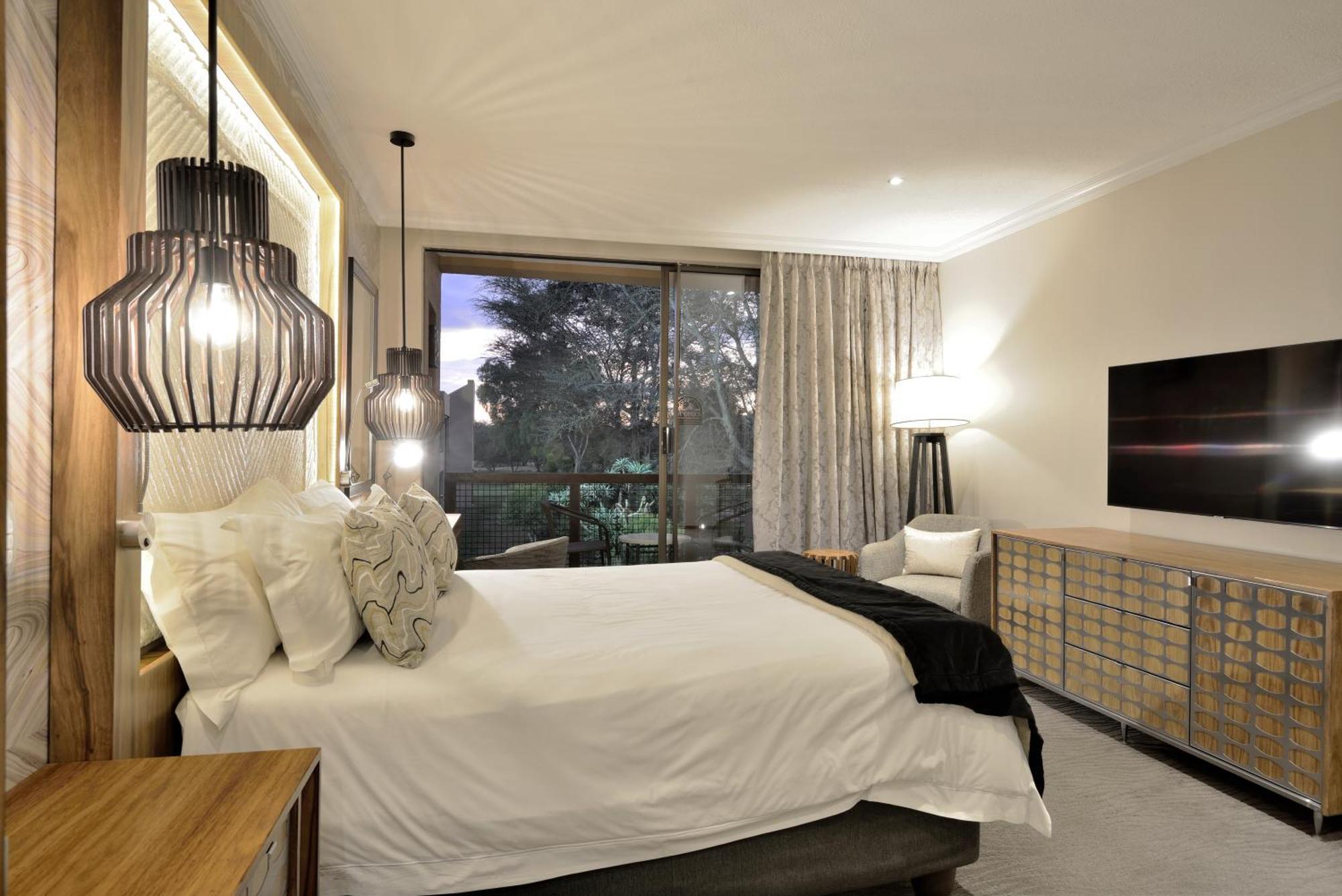 Windhoek Country Club Resort Exteriér fotografie